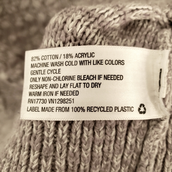 Mossimo cropped sweater - Picture 2 of 3